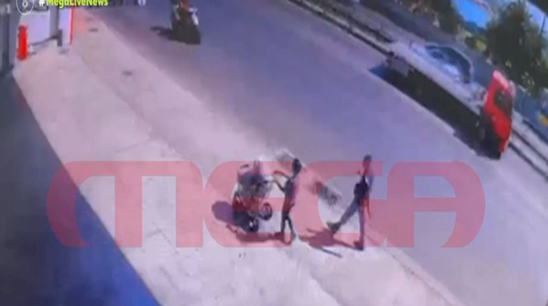 Βίντεο ντοκουμέντο από την αρπαγή του βρέφους στα Καμίνια - Συνελήφθη ένας 17χρονος