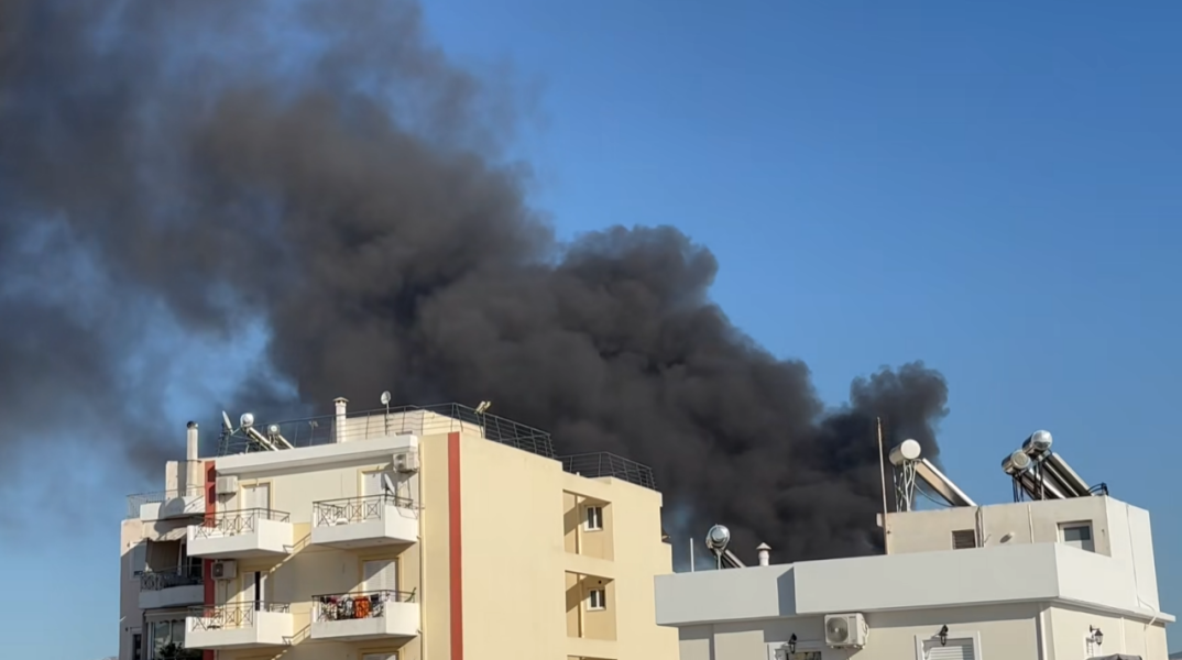 Φωτιά τώρα στου Ρέντη - Συναγερμός στην Πυροσβεστική