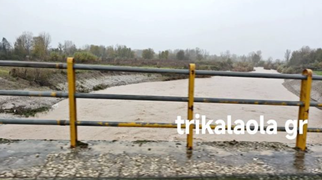 Στα όρια της υπερχείλισης ο Πηνειός - Απότομη άνοδος της στάθμης