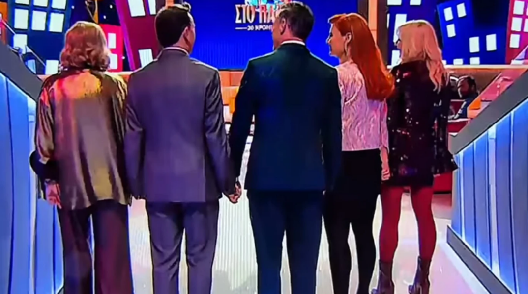 Στο Πάρα Πέντε: Κυκλοφόρησε το πρώτο teaser για το reunion της θρυλικής σειράς