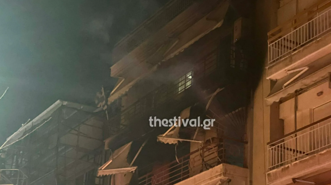 Θεσσαλονίκη: Φωτιά σε διαμέρισμα στην Κάτω Τούμπα - Εγκλωβίστηκε ζευγάρι ηλικιωμένων