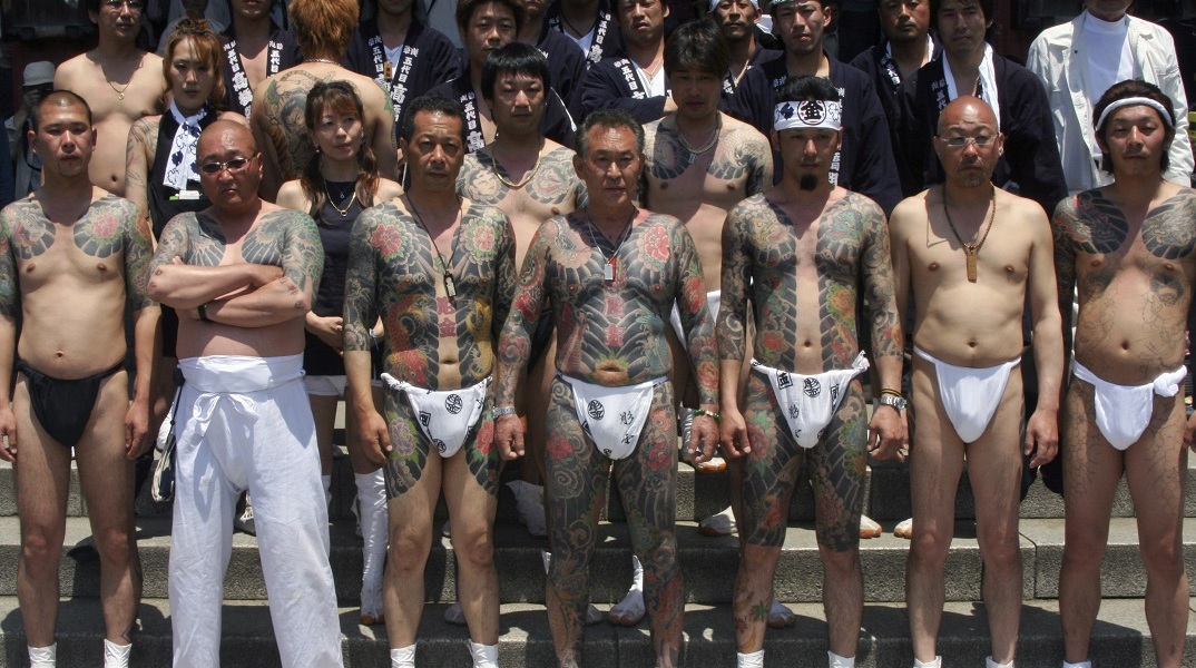 Οι Yakuza κατά τη διάρκεια του Φεστιβάλ Sanja Matsuri στο Τόκιο