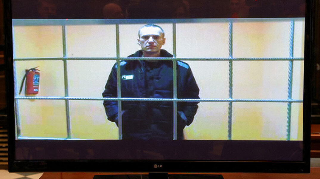 Ρωσία: Η κατάσταση του φυλακισμένου επικριτή του Κρεμλίνου Αλεξέι Ναβάλνι γίνεται επικίνδυνη, λέει ο επικεφαλής του επιτελείου του	