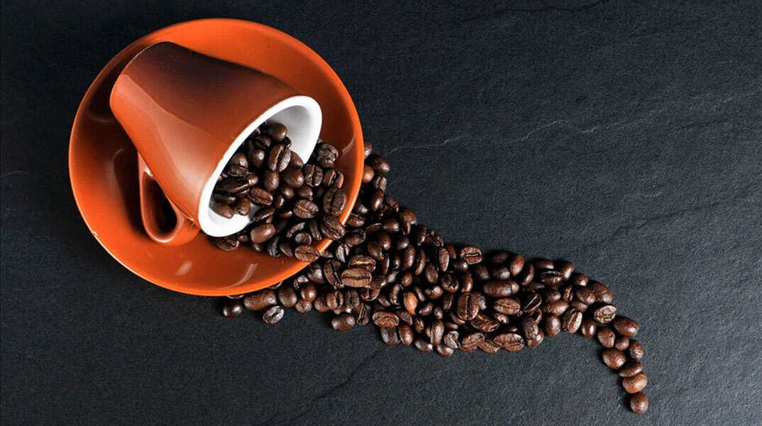 Ο καφές κοστίζει περισσότερο τον τελευταίο χρόνο, καθώς η τιμή του αυξήθηκε στην Ευρωπαϊκή Ένωση