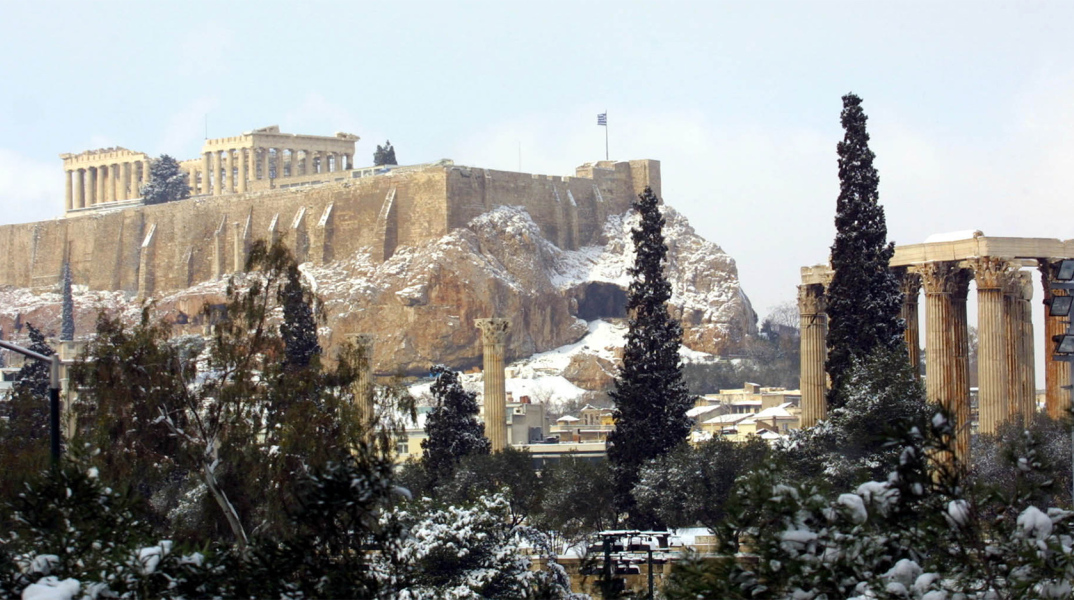 Χιονόπτωση στην Αττική 
