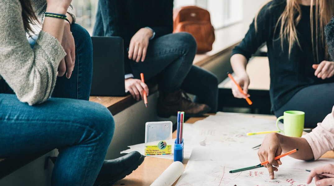 Ψηφίστηκε στην Ισπανία η άδεια περιόδου για τις εργαζόμενες γυναίκες