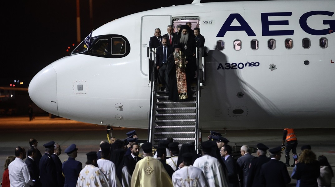 Άγιο Φως: H άφιξη στην Ελλάδα