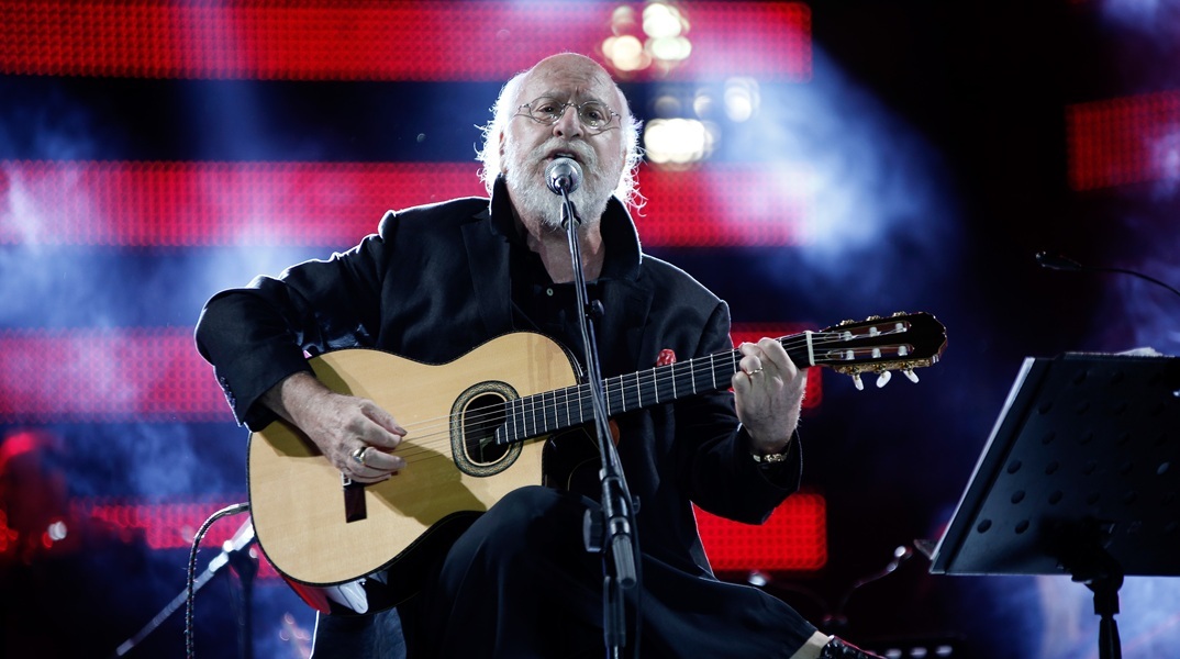 Διονύσης Σαββόπουλος