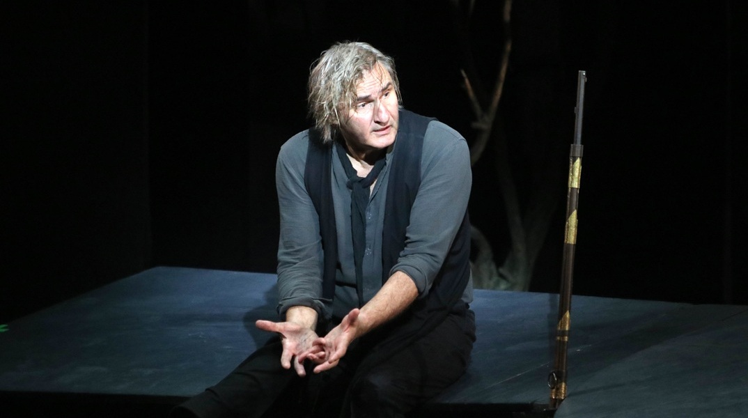 Άκης Σακελλαρίο