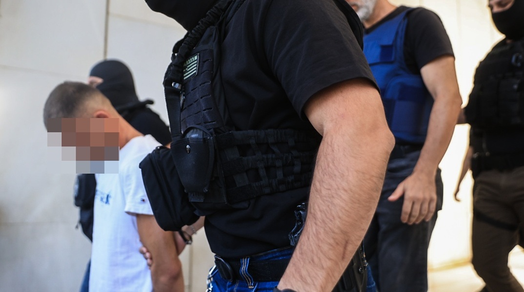 Αγία Παρασκευή: Στον εισαγγελέα η πρώην σύζυγος του καθηγητή, ο σύντροφός της και οι τρεις συνεργοί