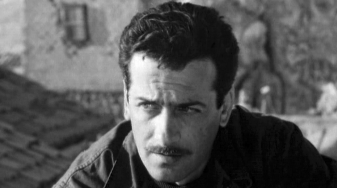 Ο Αλέκος Αλεξανδράκης στην ταινία «Συνοικία Το Όνειρο»