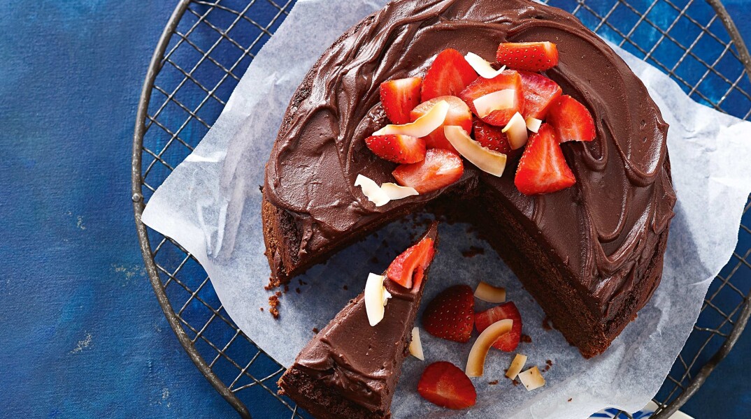 vegan-chocolate-cake-105064-1.jpeg
