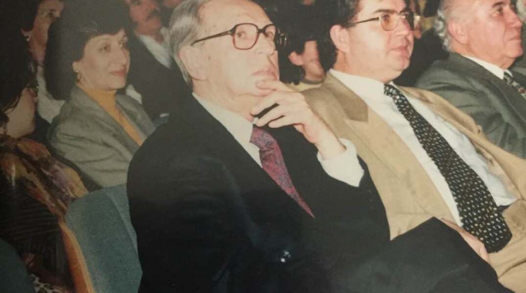 Σε ηλικία 96 ετών πέθανε ο πρώην υπουργός Υγείας του ΠΑΣΟΚ Γιάννης Φλώρος