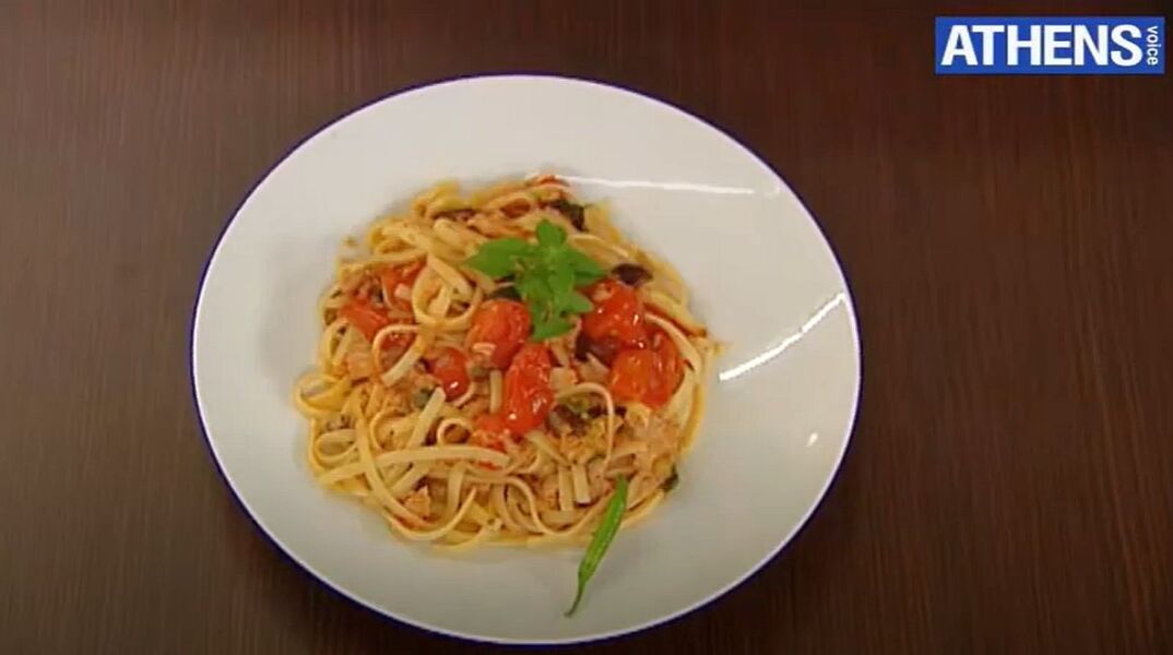 Εύκολα λινγκουίνι με τόνο