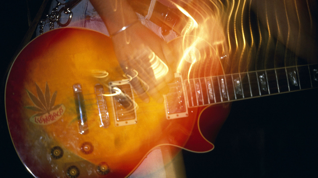 The Last Drive: Overloaded – Συνέντευξη με τον φωτογράφο Δημήτρη Μυλωνά για το λεύκωμα που κυκλοφορεί από τις εκδόσεις Οξύ