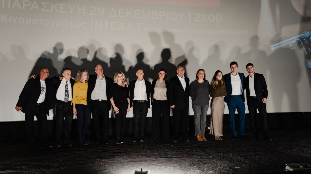 Φωτορεπορτάζ: Η τελευταία προβολή του κινηματογράφου ΙΝΤΕΑΛ – Συνέντευξη με τον Γιώργο Σπέντζο