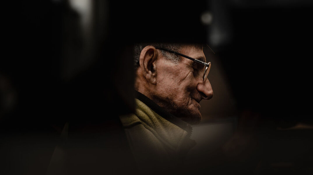 Φωτορεπορτάζ: Η τελευταία προβολή του κινηματογράφου ΙΝΤΕΑΛ – Συνέντευξη με τον Γιώργο Σπέντζο