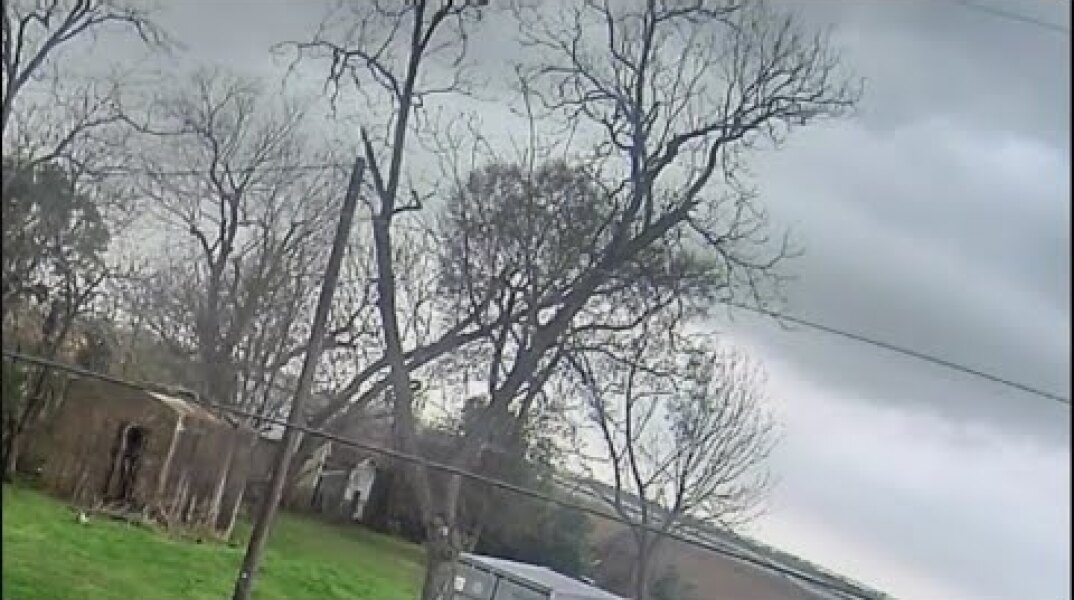 Raw video: Cargo plane crash in Chambers County