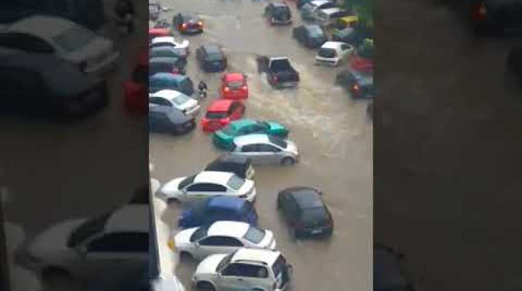 Νεροποντή στη Θεσσαλονικη 2 THESSTODAY.GR