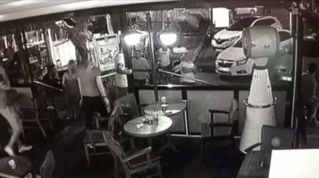 A strong earthquake in the Aegean Sea has killed at least two people on the Greek island of kos.