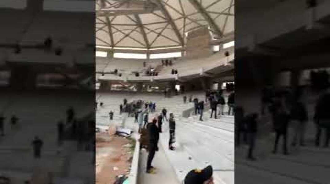 Πάρτι οπαδών της ΑΕΚ στην Αγία Σοφία