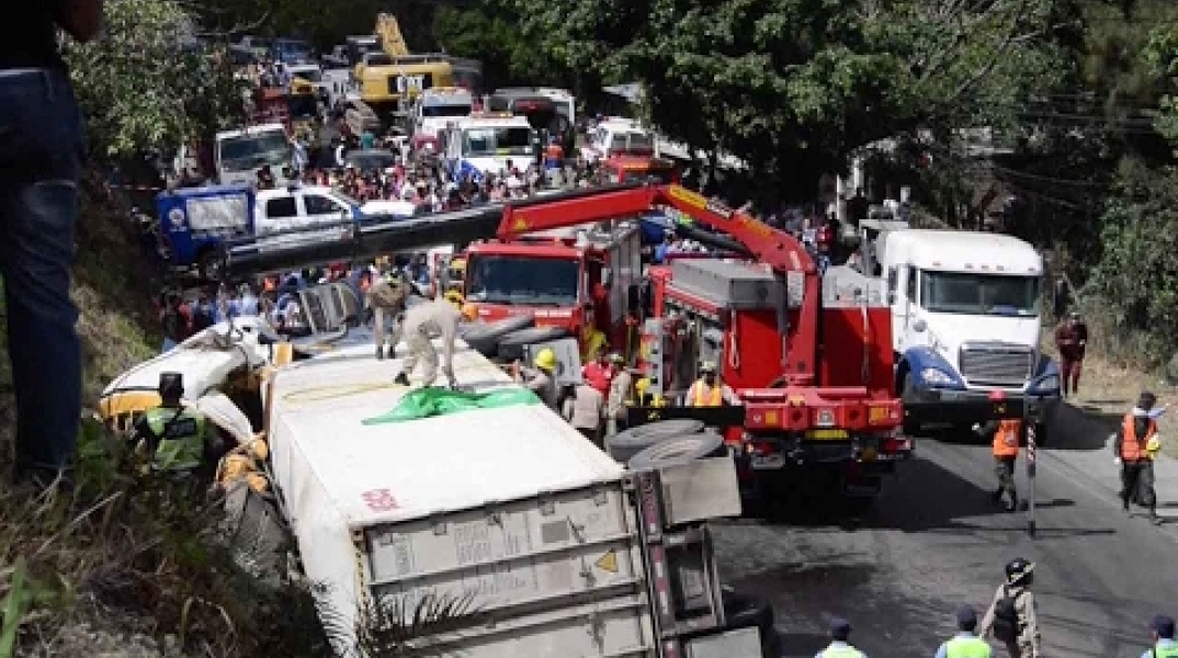 At least 15 killed, over 35 injured in Honduras bus crash