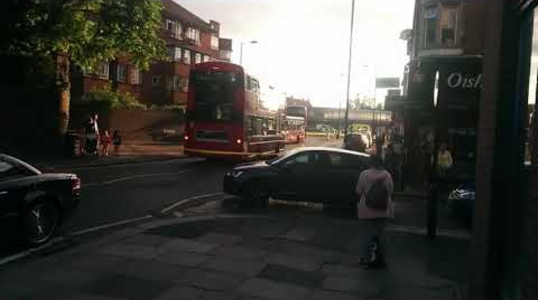 London's Southgate Station Explosion - 5 Injured - 2 in Hospital. Battery Short Circuit?