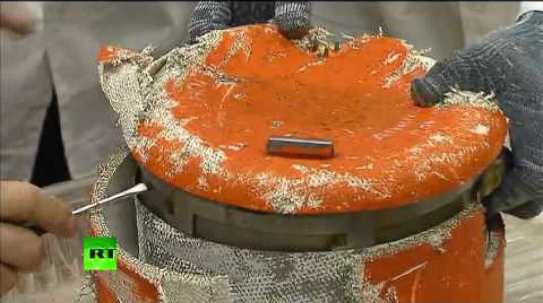 RAW: Opening the main black box of crashed Tu-154