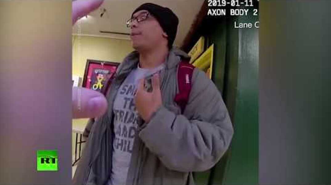 Bodycam footage: Father fatally shot by cop in front of his 12yo daughter in Oregon (DISTURBING)