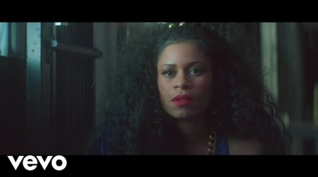 AlunaGeorge - Not Above Love