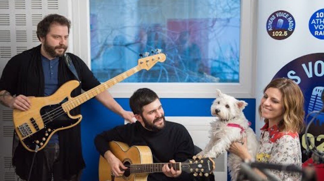 H Angelika Dusk unplugged στον αέρα του Athens Voice Radio 102.5