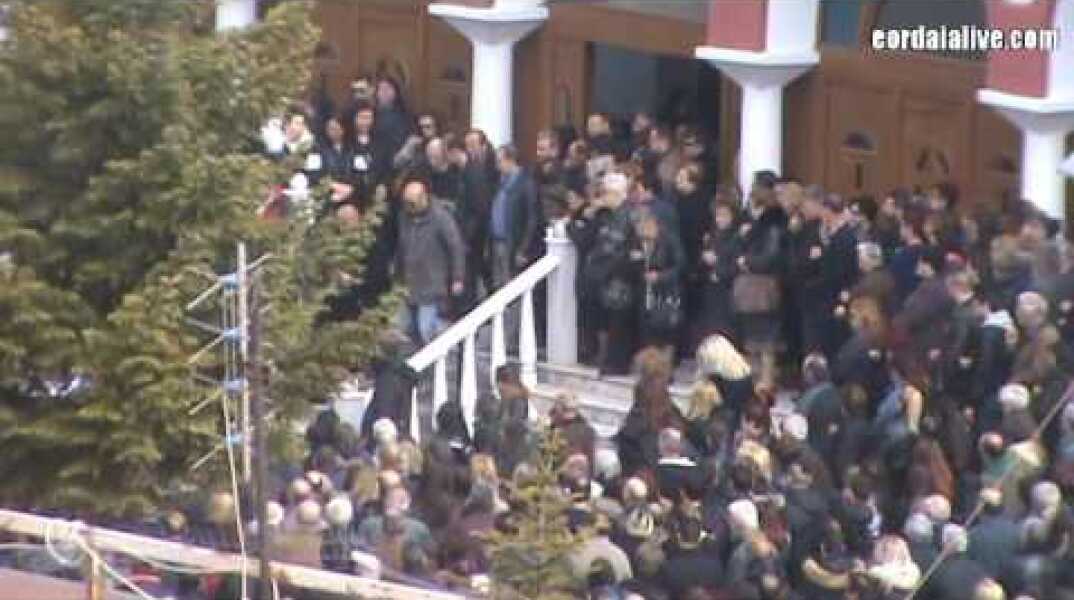 Η Πτολεμαΐδα Πενθεί - Πλήθος κόσμου αποχαιρέτισε την Αποστολία και το Αγγελούδι