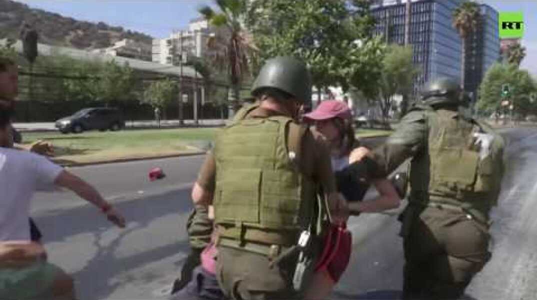 Chile protesters clash violently with police outside President’s residence