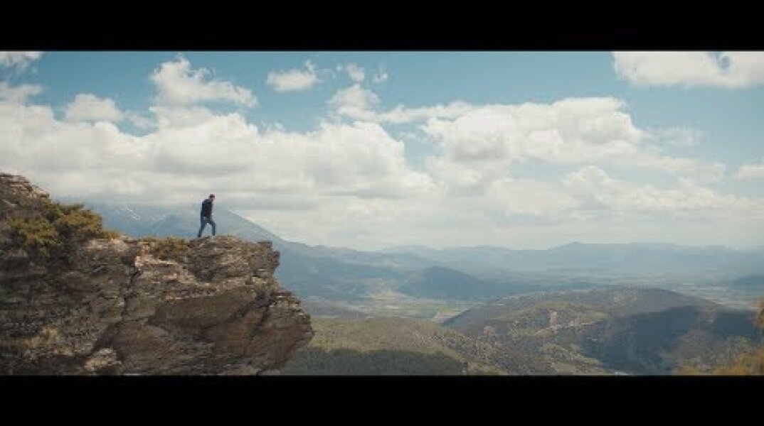 The Groove Gorilla - Vlachos Locos ( Ο Βλάχος ) [Official Video]