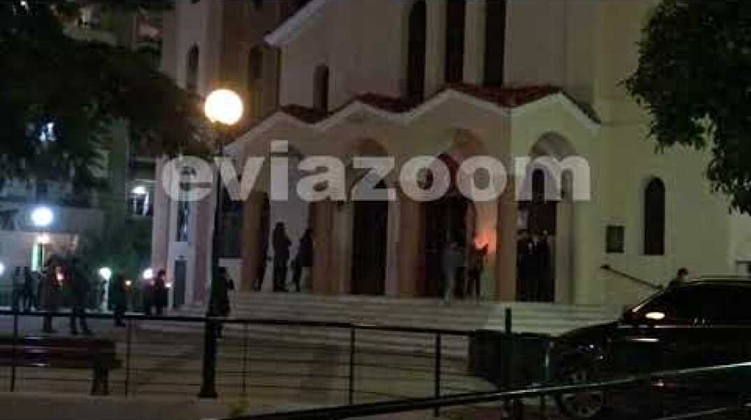 EviaZoom.gr: Χριστός Ανέστη! Ανάσταση στη Χαλκίδα (19-04-2020)