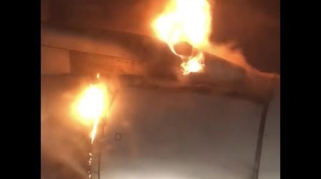 Left engine of Red Wing flight #WZ808 to Sochi caught fire midair