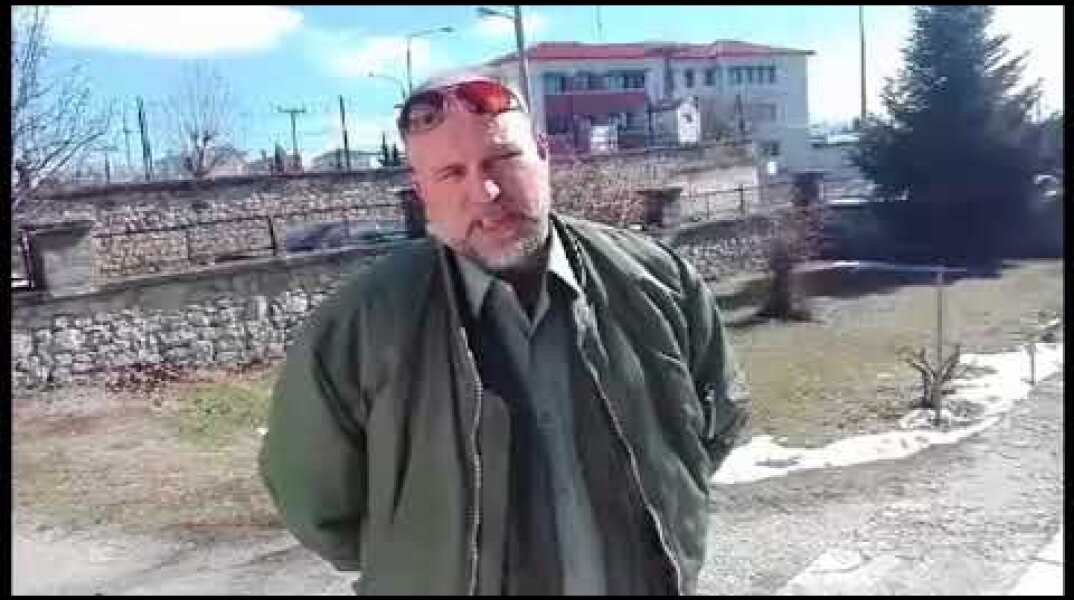 kozan.gr: Αρκουδακι νεκρο λιγο πιο εξω απο Βατερο Κοζανης