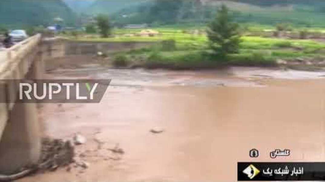 Iran: Severe flooding hits north-western provinces leaving 11 dead