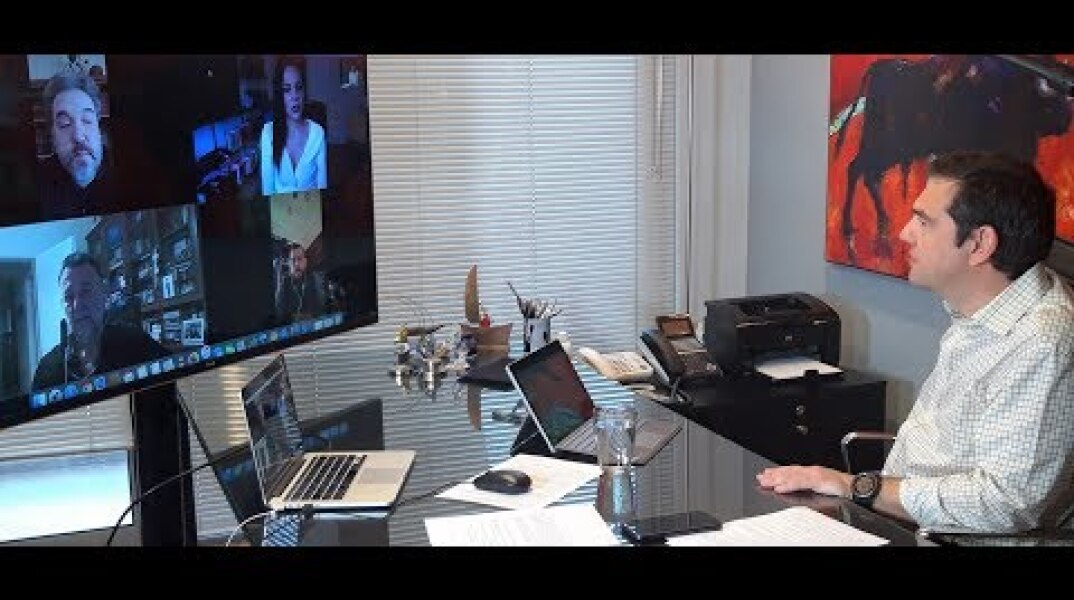 Τηλεδιάσκεψη με τον Πρόεδρο του ΕΚΑ και εκπροσώπους εργαζομένων στα super market και τις μεταφορές