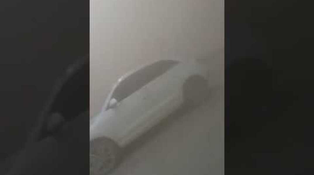 Video taken by tourist visiting Jiuzhaigou Valley when the M7.0 earthquake hit the area on August 8