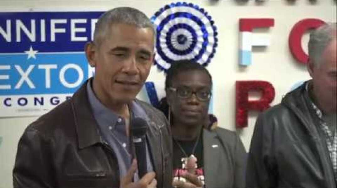 Obama cheers Va. campaign volunteers with donuts