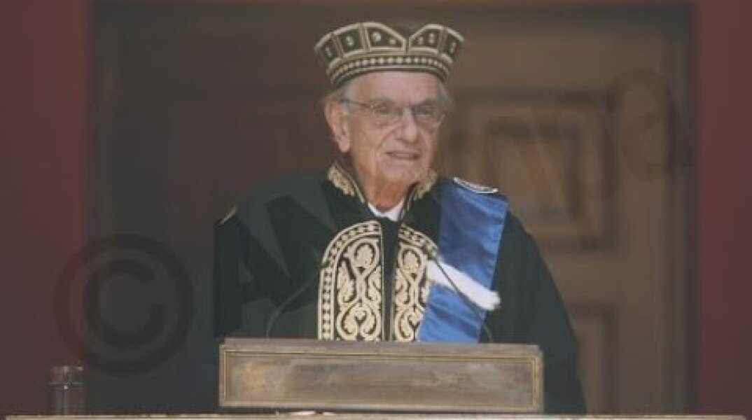 Ο Β. Βασιλικός Επίτιμος Διδάκτορας