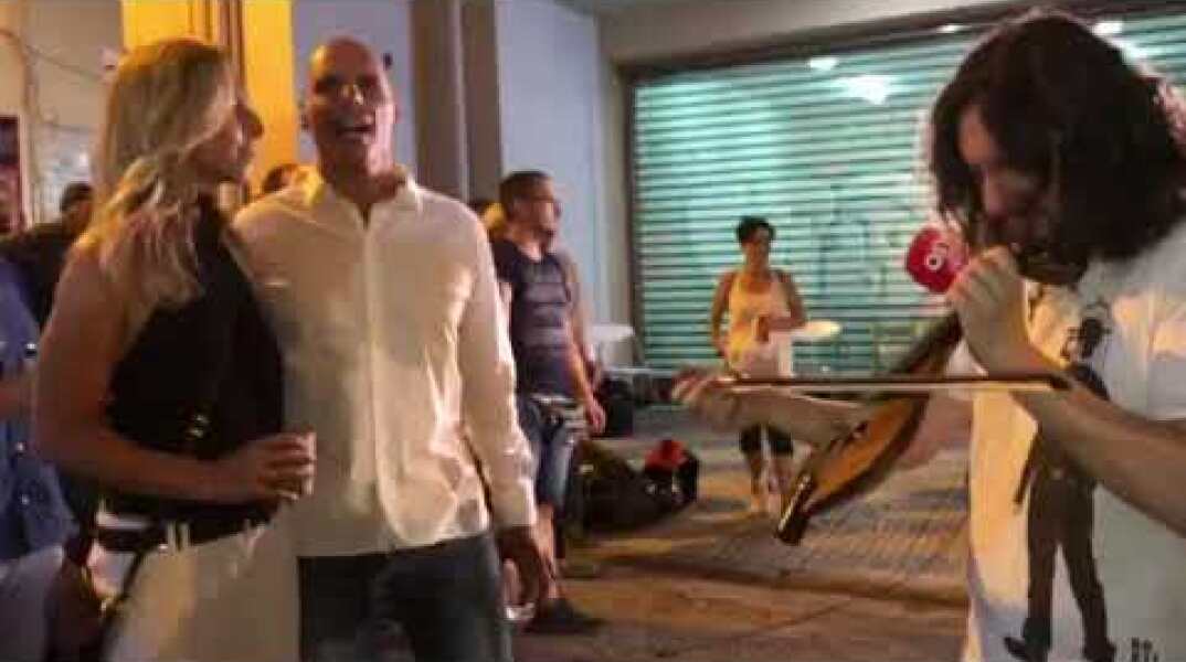 Βαρουφακης λύρα 2