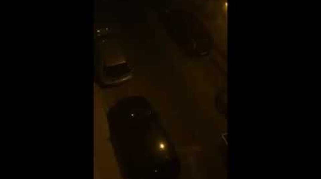 Επίθεση με μολότοφ κοντά στο σπίτι του Φλαμπουράρη στα Εξάρχεια