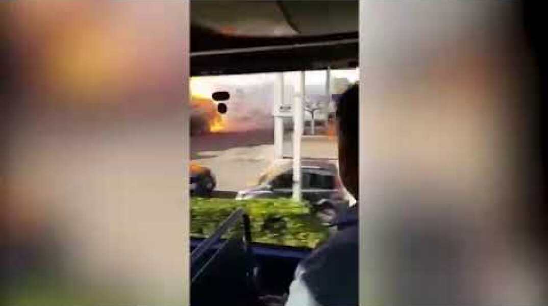 Rieti, esplosione in un distributore sulla Salaria: la cisterna in fiamme