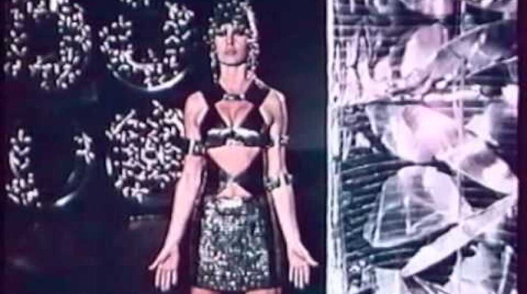 Brigitte Bardot - CONTACT (videoclip HD + Hi-Fi stéreo sound!)