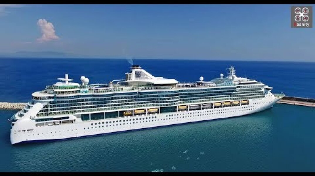 Η "Μύκονος" του Ιονίου Κρουαζιερόπλοια Λάτσης Κατάκολο Katakolon Cruise Ship Drone Greece