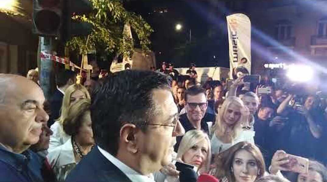 Thestival.gr Τζιτζικώστας εκλογικό κέντρο