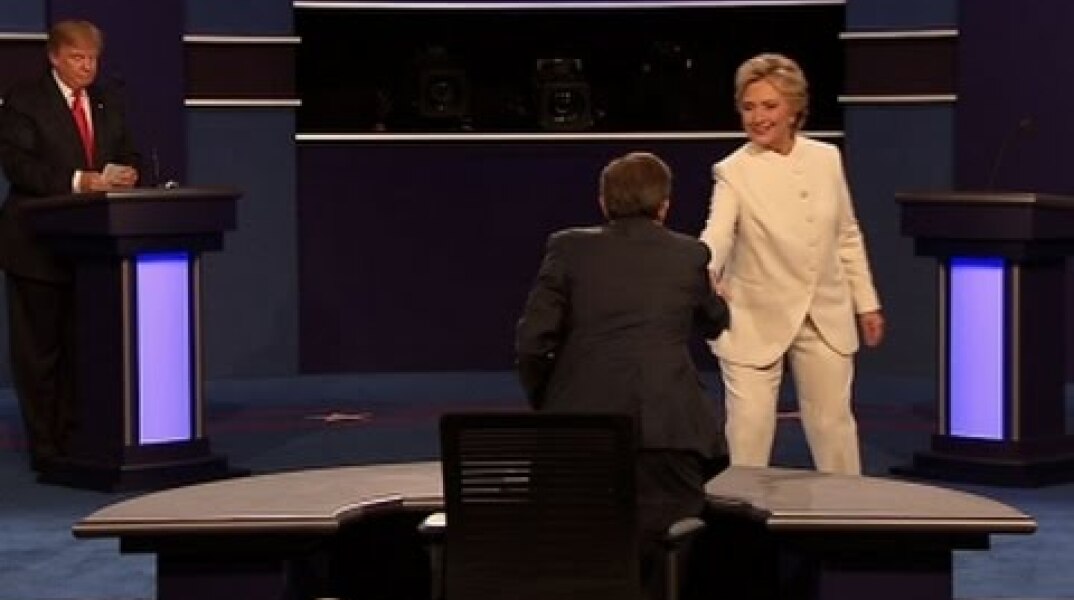 Clinton, Trump End Debate Without Shaking Hands