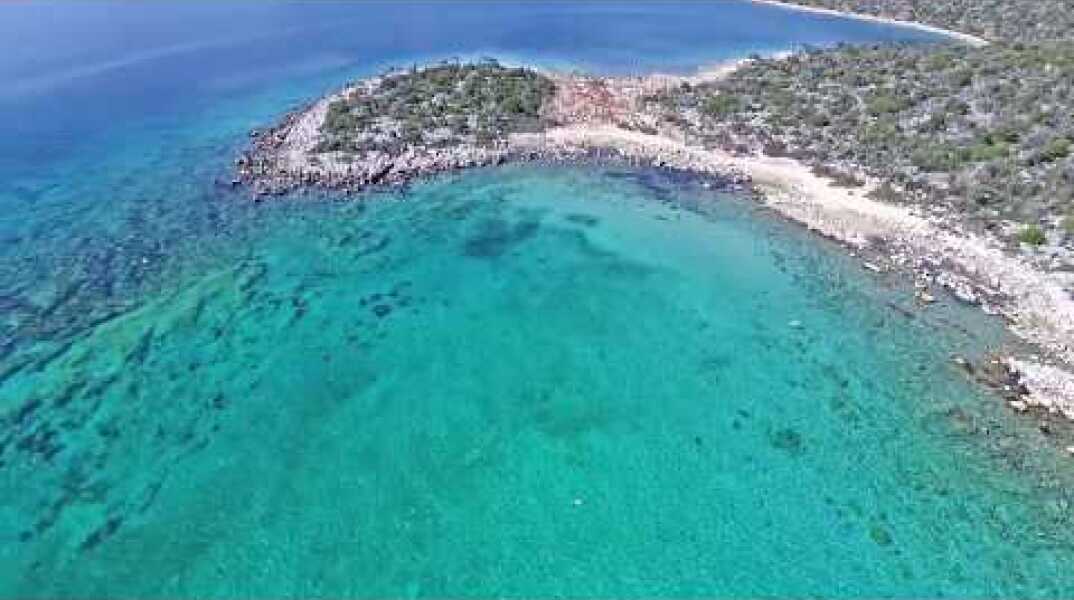 Η "Γαλάζια Λίμνη" της Κορινθίας - Σε βυθισμένη Μυκηναϊκή Πόλη | Κόρφος Κορινθίας Korfos Drone Greece